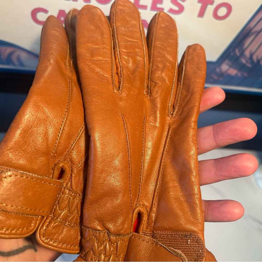 Leaf 3/$15 Eddie Bauer Leather Gloves - Picture 3 of 14